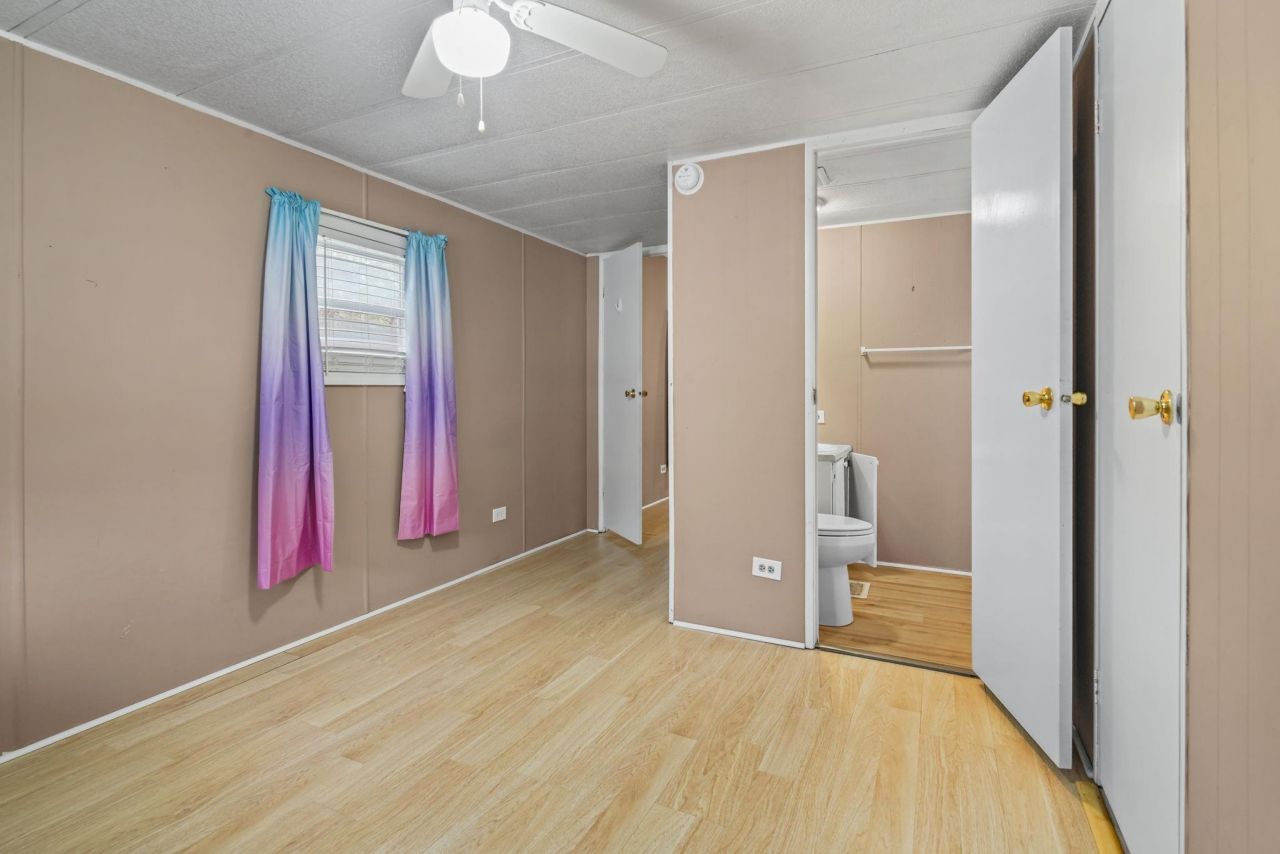 2975 Montgomery Trail  Photo 20