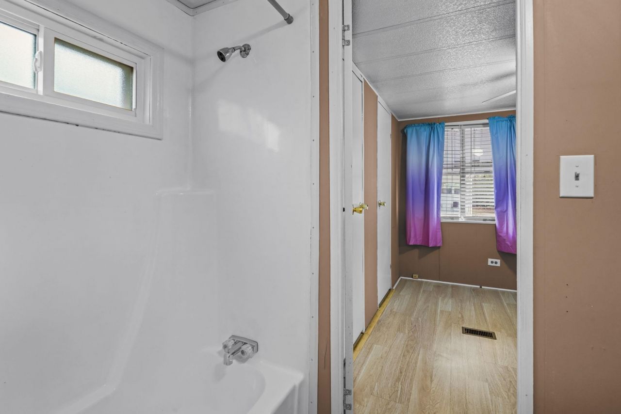 2975 Montgomery Trail  Photo 23