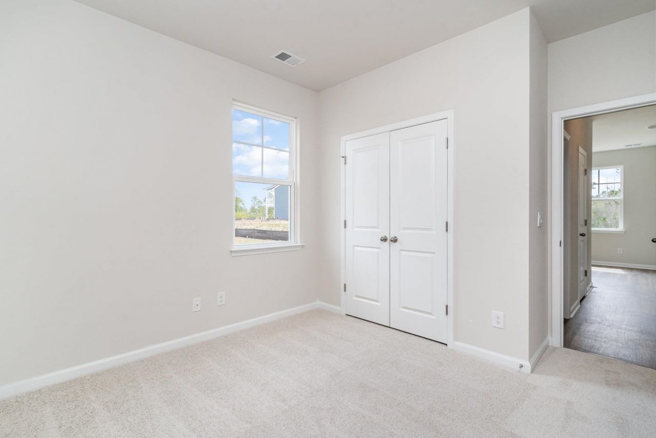 727 Hadara Dr Photo 31