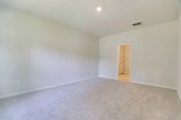 1161 Tibetan St. photo 4