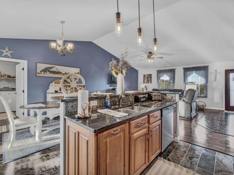 16740 Ellis Road, Laurelville, OH 43135 Photo 11