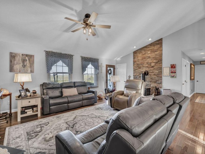 16740 Ellis Road, Laurelville, OH 43135 Photo 20