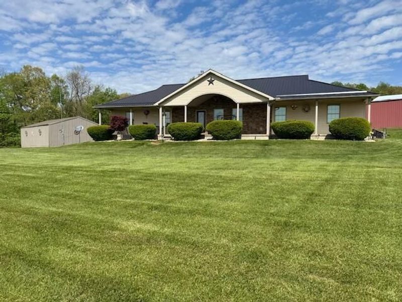 16740 Ellis Road, Laurelville, OH 43135 Photo 3