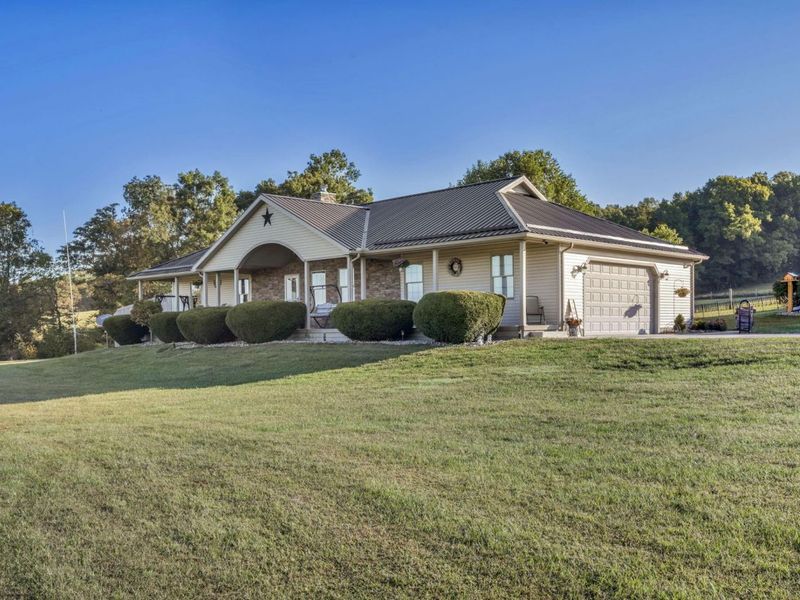 16740 Ellis Road, Laurelville, OH 43135 Photo 6