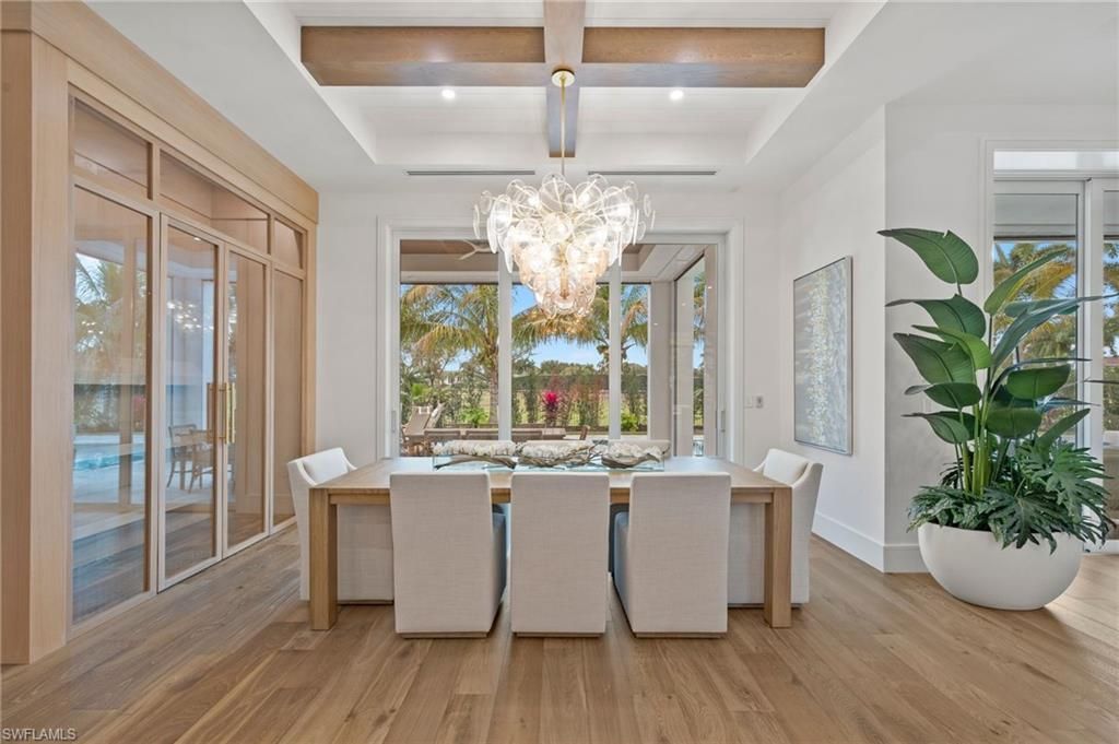 570 Harbour Dr, Naples, FL 34103 Photo