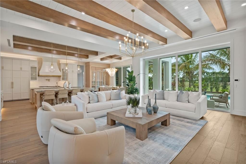 570 Harbour Dr, Naples, FL 34103 Photo