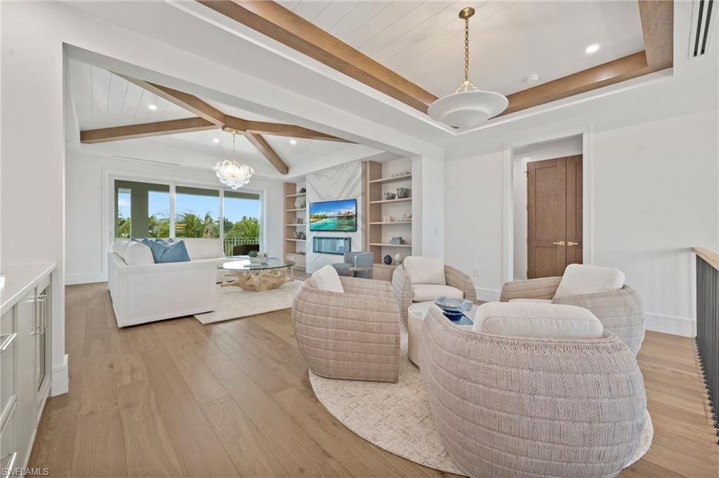 570 Harbour Dr, Naples, FL 34103 Photo