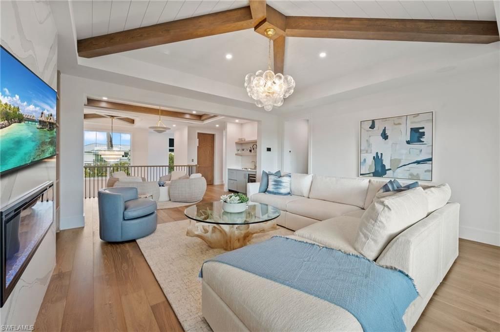 570 Harbour Dr, Naples, FL 34103 Photo