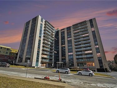 4545 Wornall Road, Unit 610, Kansas City, MO 64111