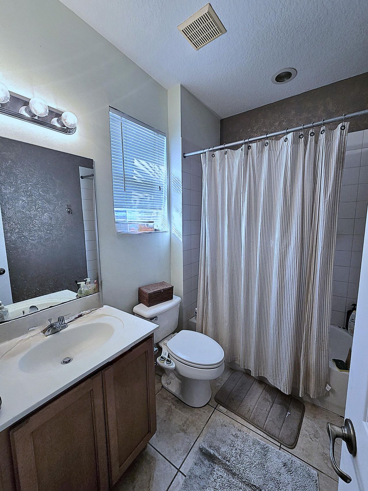 3037 Laurel Ridge Circle, Riviera Beach, FL 33404 Photo