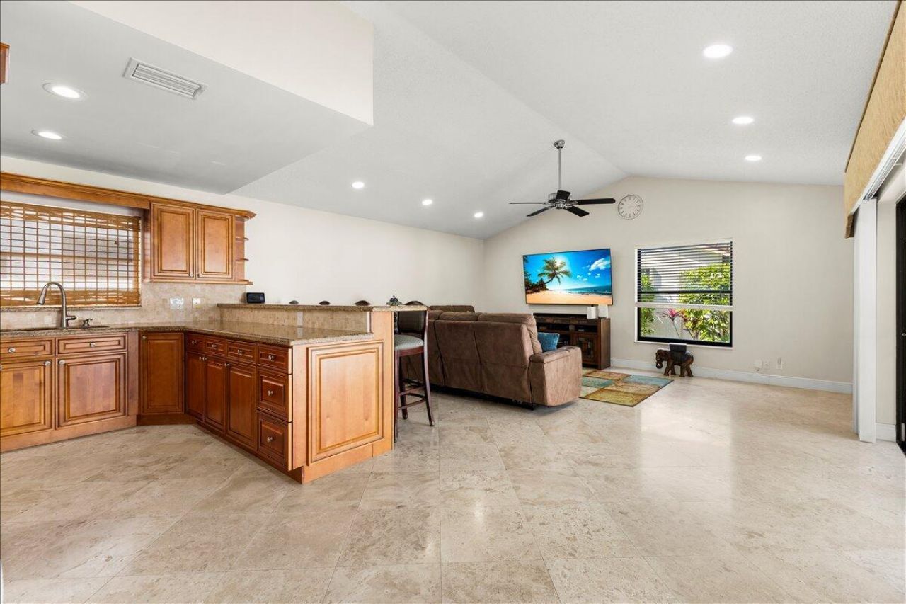 7207 NW 44 Street, Coral Springs, FL 33065 Photo