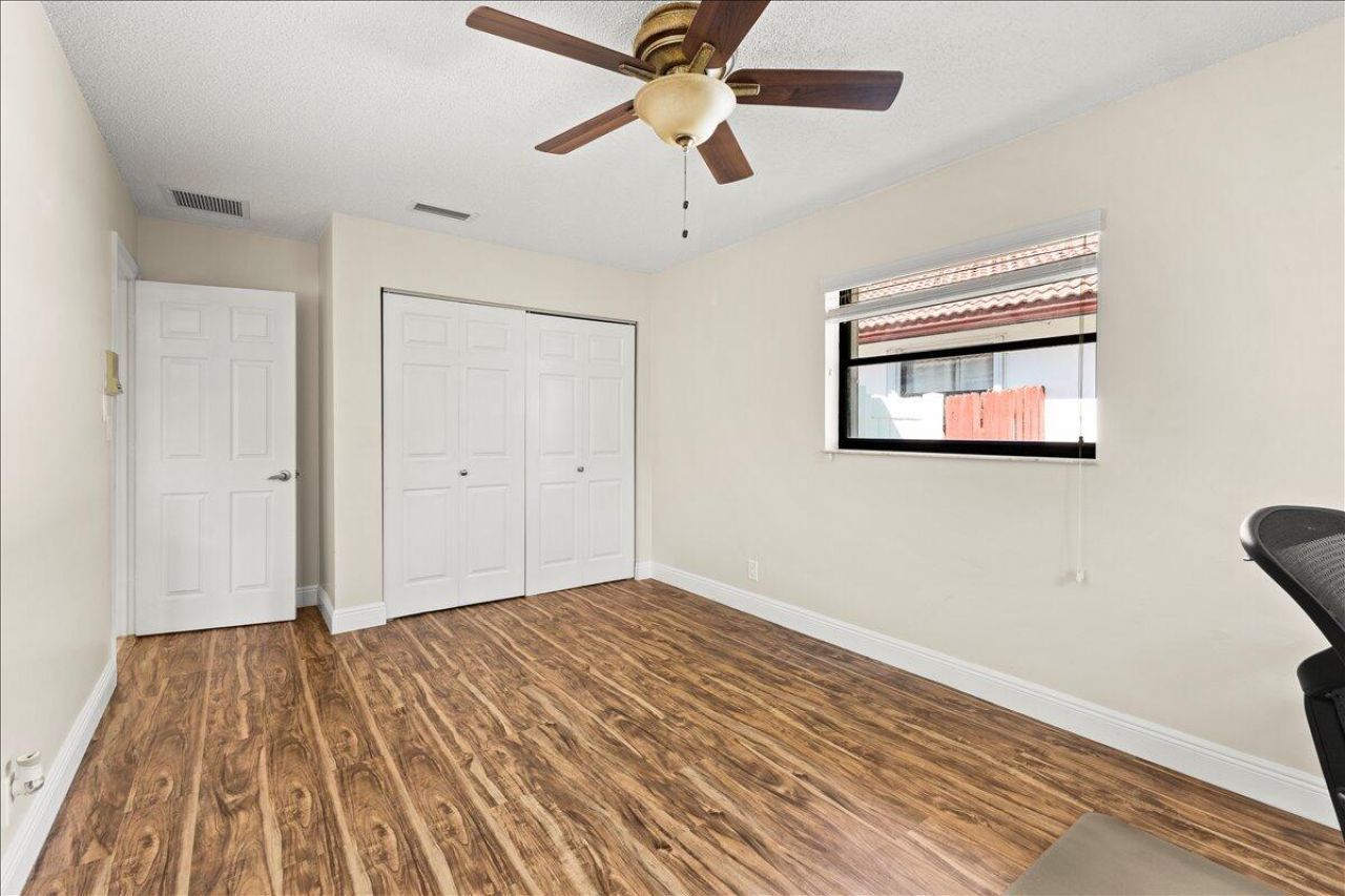 7207 NW 44 Street, Coral Springs, FL 33065 Photo