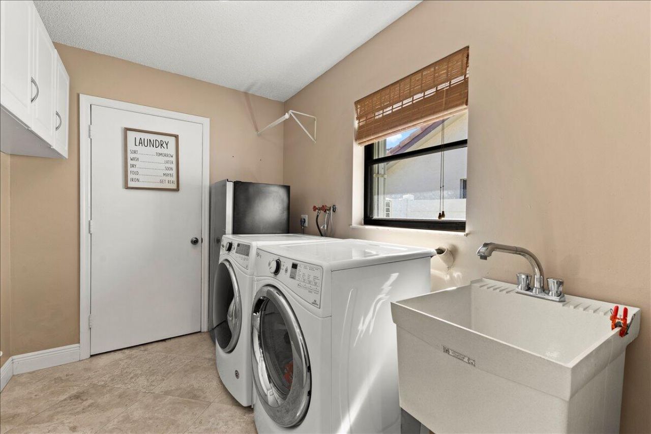 7207 NW 44 Street, Coral Springs, FL 33065 Photo