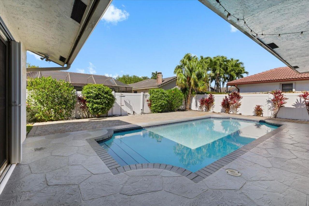 7207 NW 44 Street, Coral Springs, FL 33065 Photo