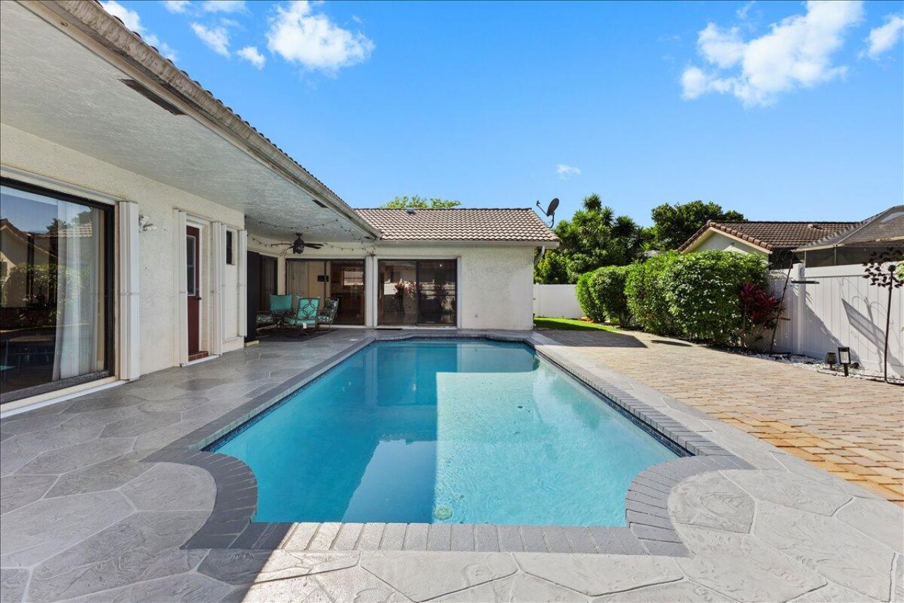 7207 NW 44 Street, Coral Springs, FL 33065 Photo