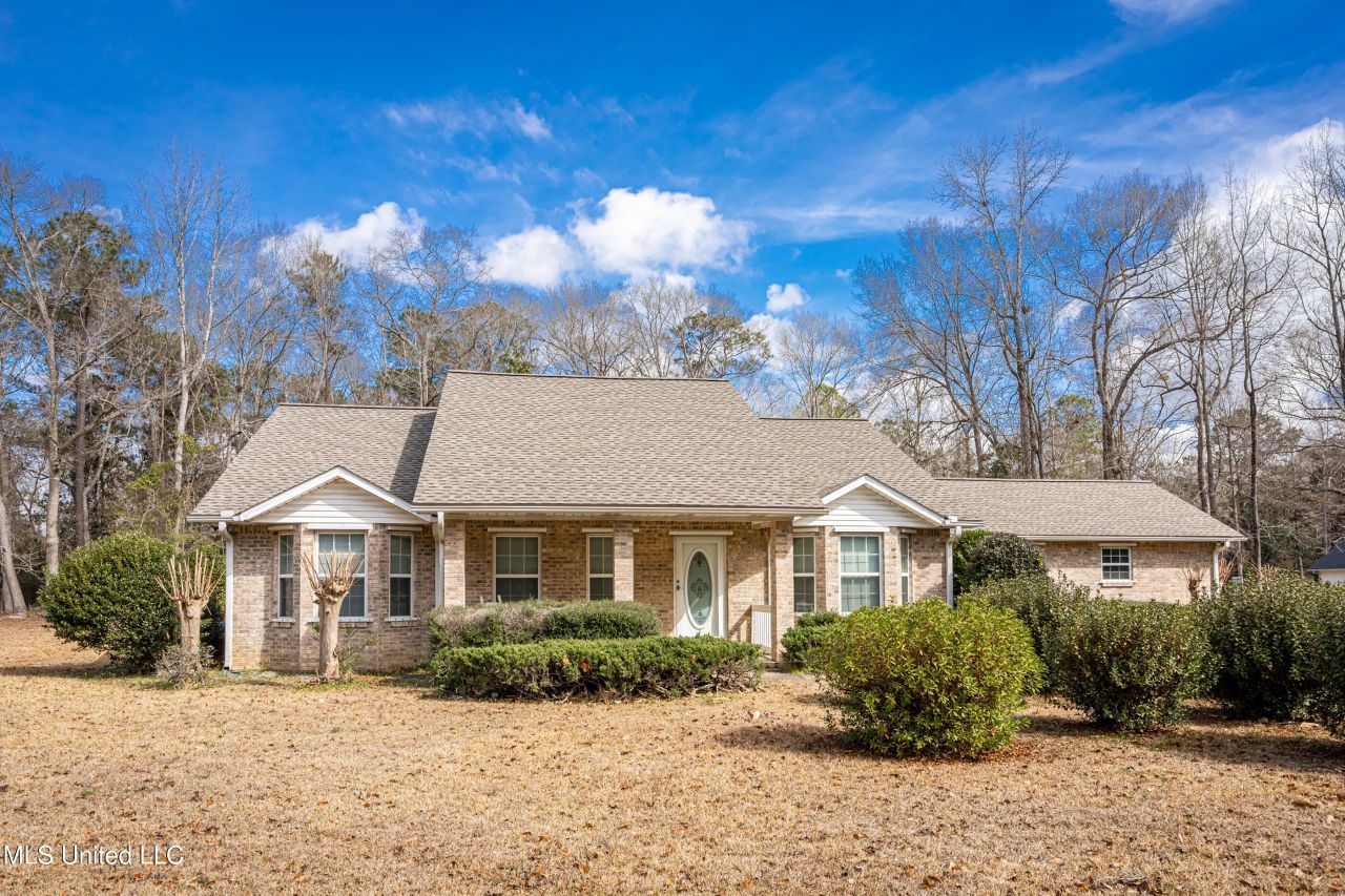 2804 Holden Drive, Vancleave, MS 39565 Main Photo