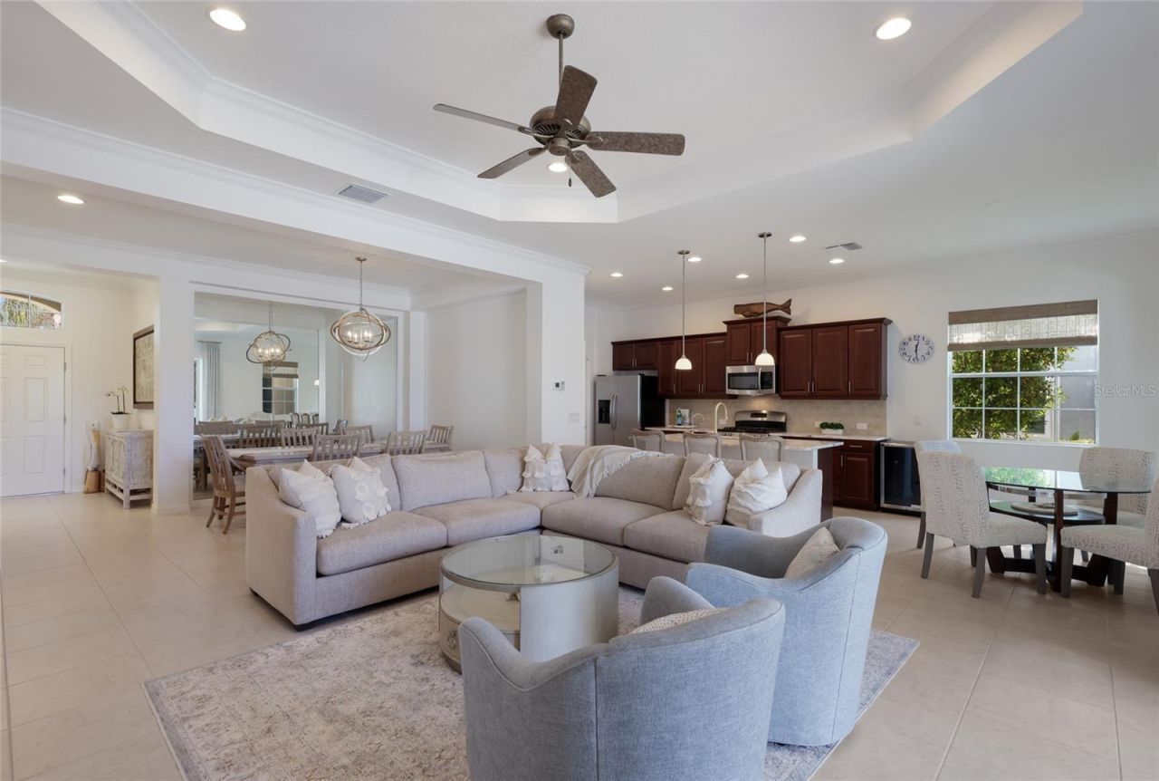 14335 Stirling Drive, Lakewood Ranch, FL 34202 Photo