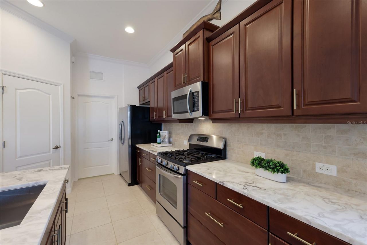 14335 Stirling Drive, Lakewood Ranch, FL 34202 Photo