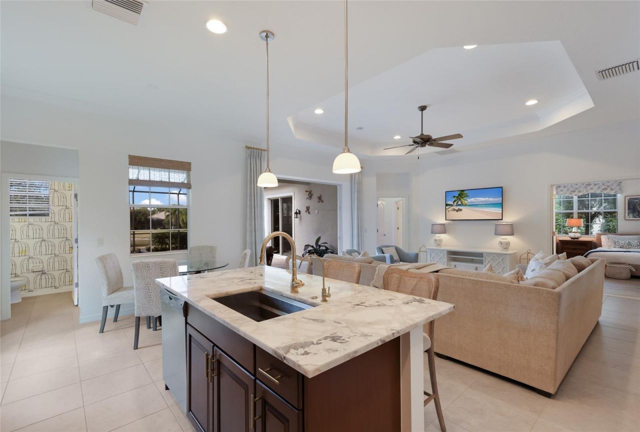 14335 Stirling Drive, Lakewood Ranch, FL 34202 Photo