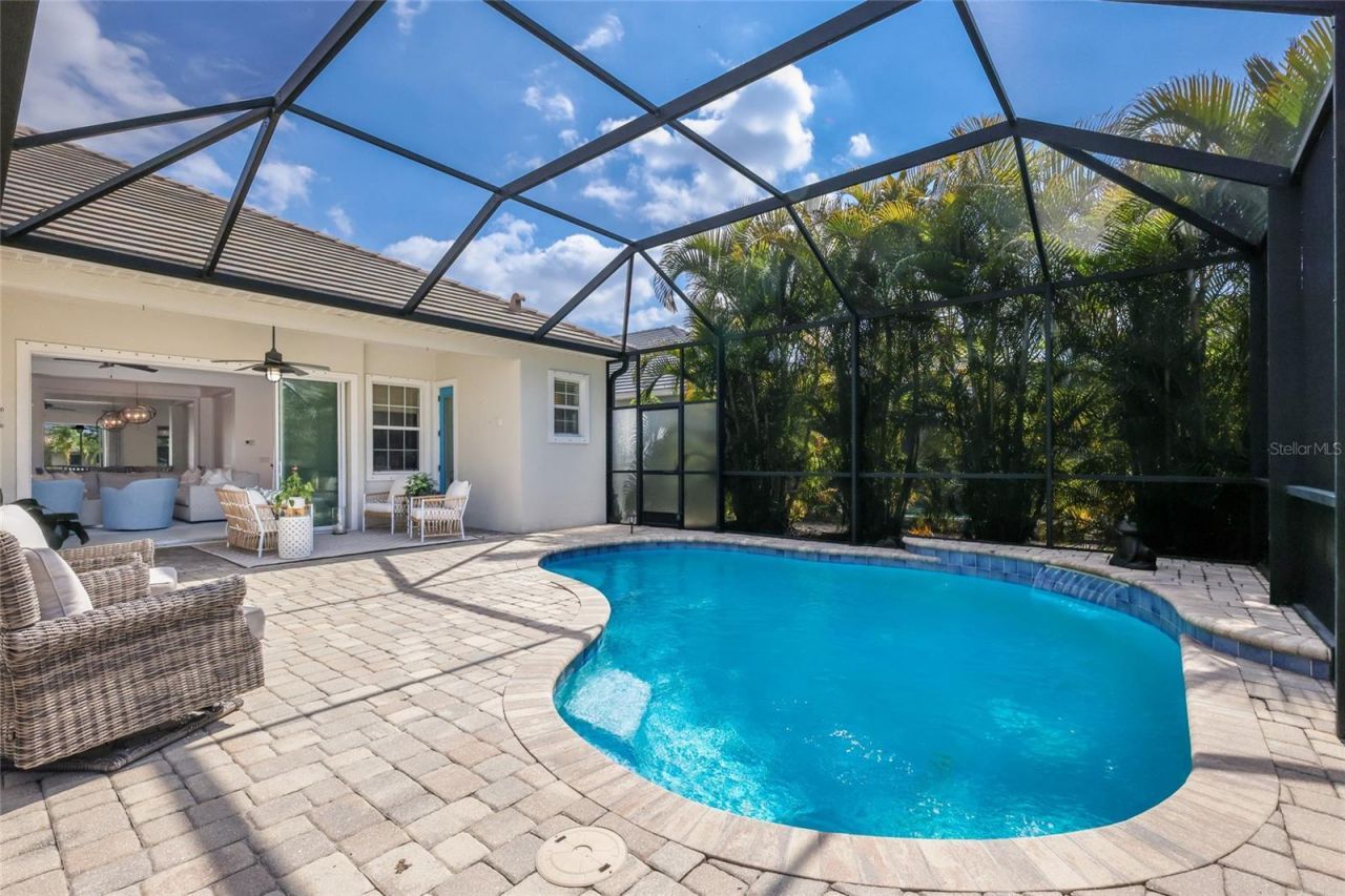 14335 Stirling Drive, Lakewood Ranch, FL 34202 Photo