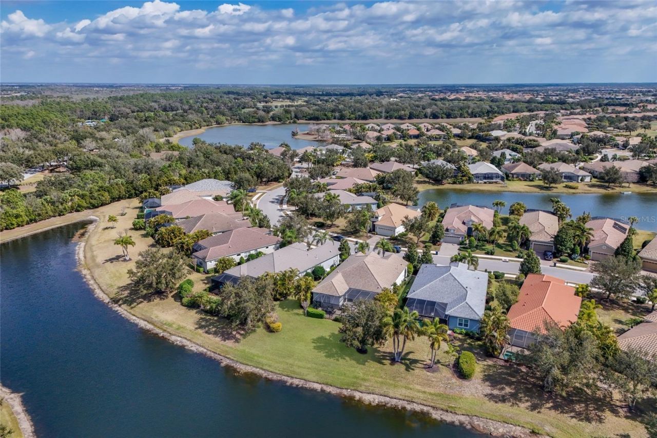 14335 Stirling Drive, Lakewood Ranch, FL 34202 Photo