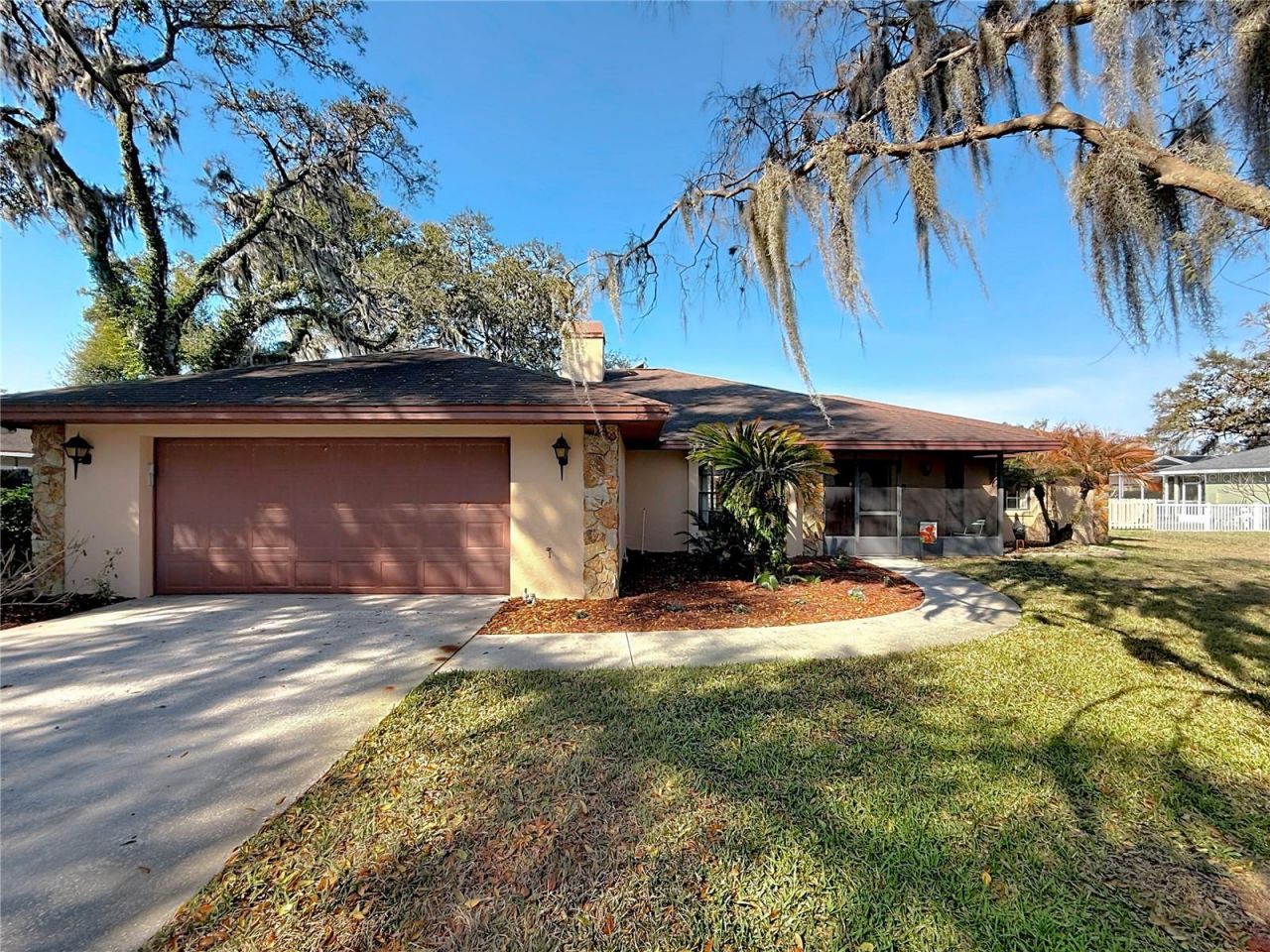 452 SUMMIT CHASE DRIVE Valrico, FL 33594