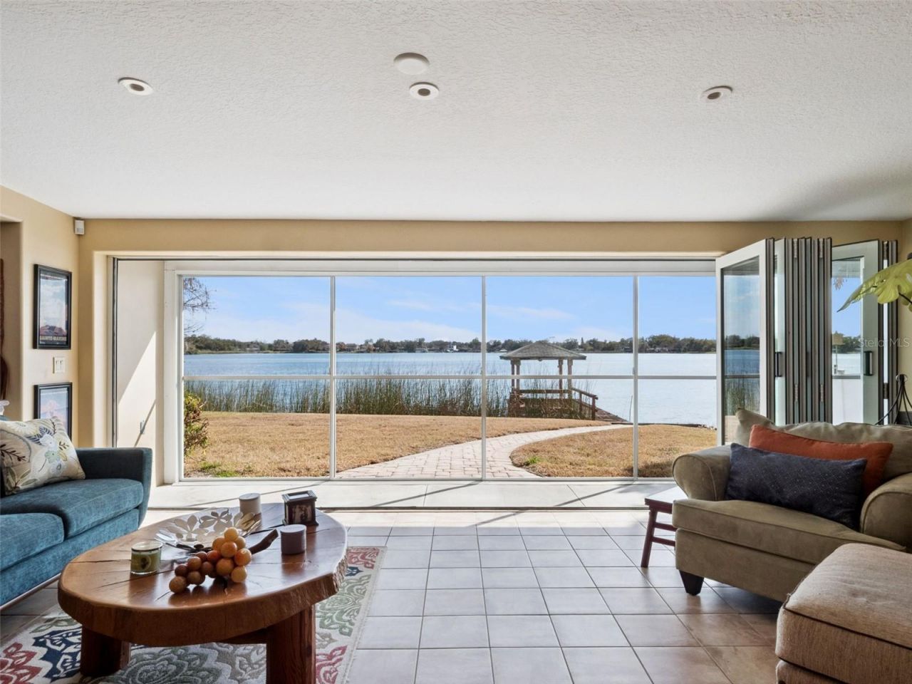 894 W Lake Holden Point, Orlando, FL 32805 Photo