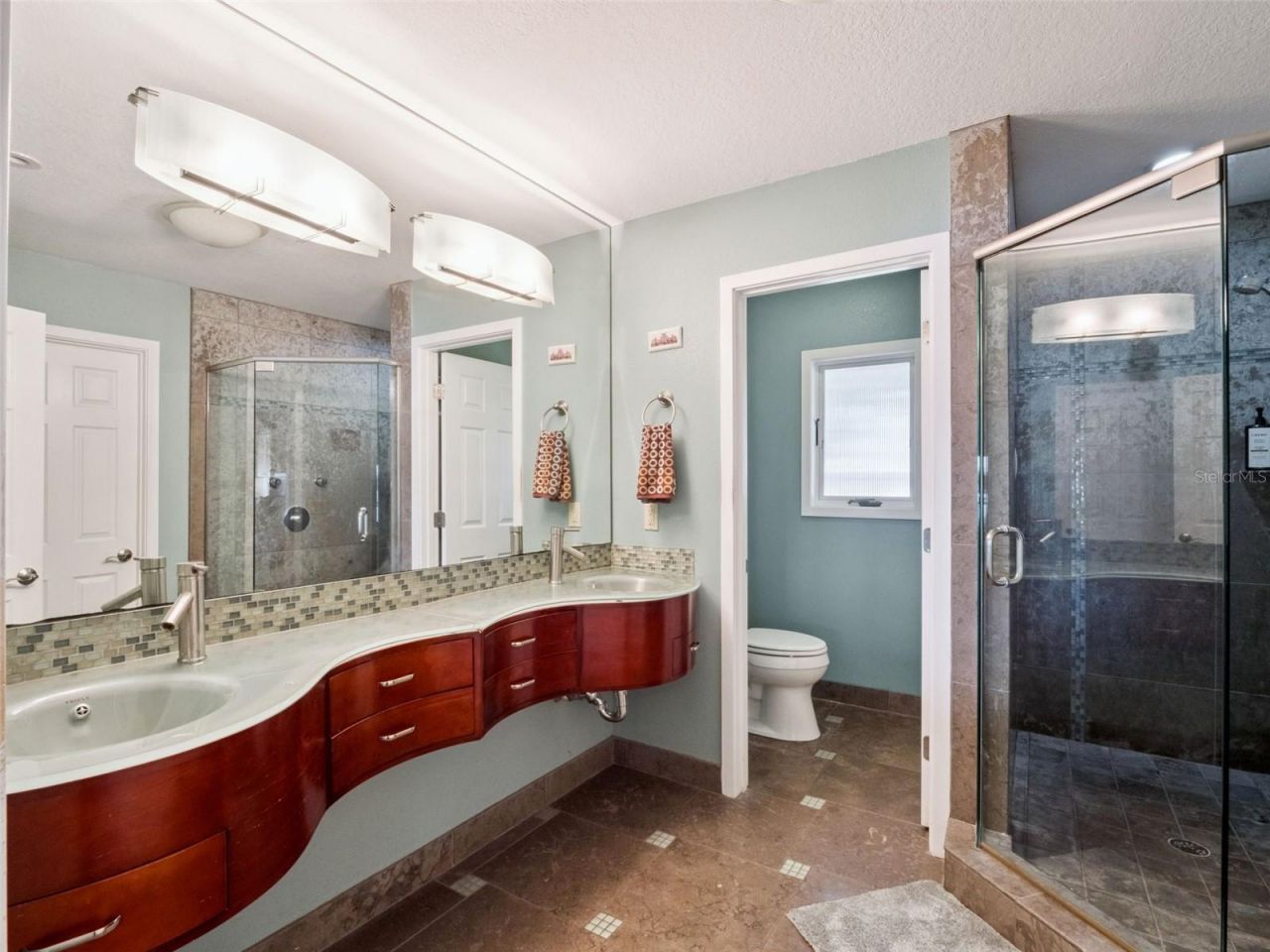 894 W Lake Holden Point, Orlando, FL 32805 Photo