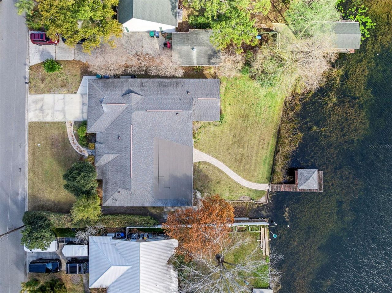 894 W Lake Holden Point, Orlando, FL 32805 Photo