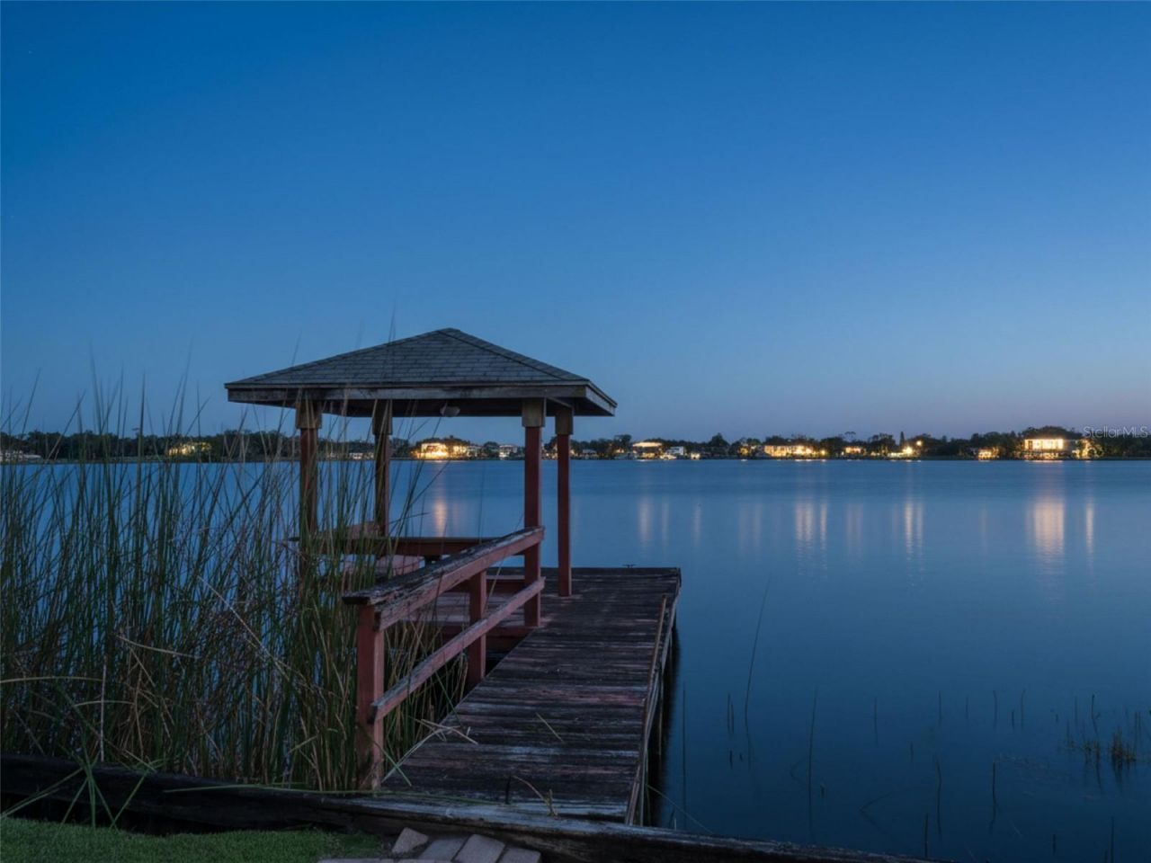 894 W Lake Holden Point, Orlando, FL 32805 Photo