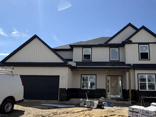 9841 Featherwood Lane, Sylvania, OH 43560