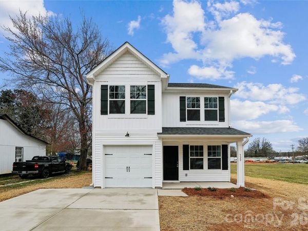 520 Bond Street, Statesville, NC 28677