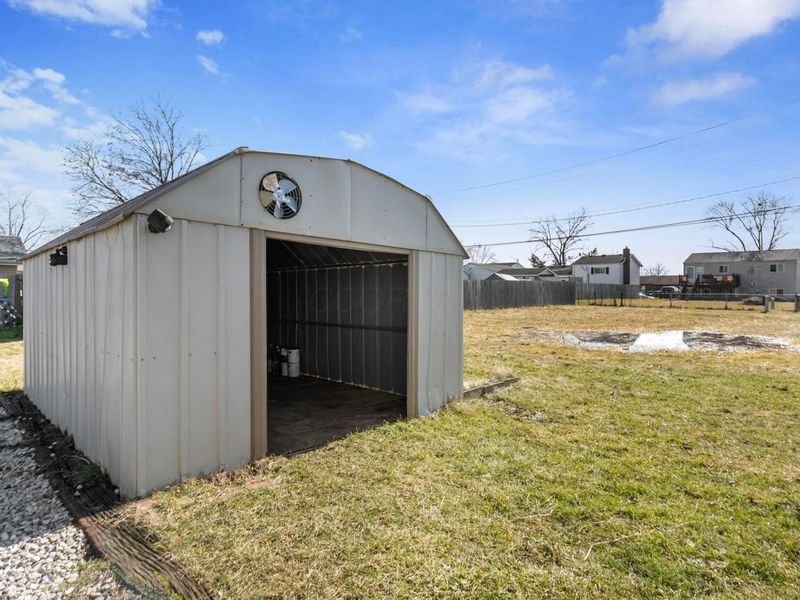 2291 E Howard Road , Obetz, OH 43207 Photo 39