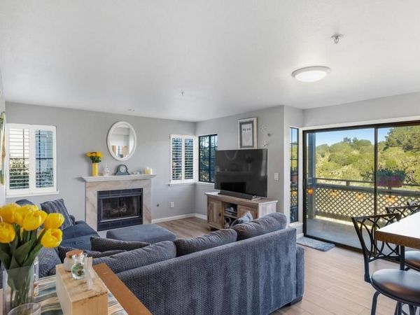 521 Quail Run Court, Del Rey Oaks, CA 93940