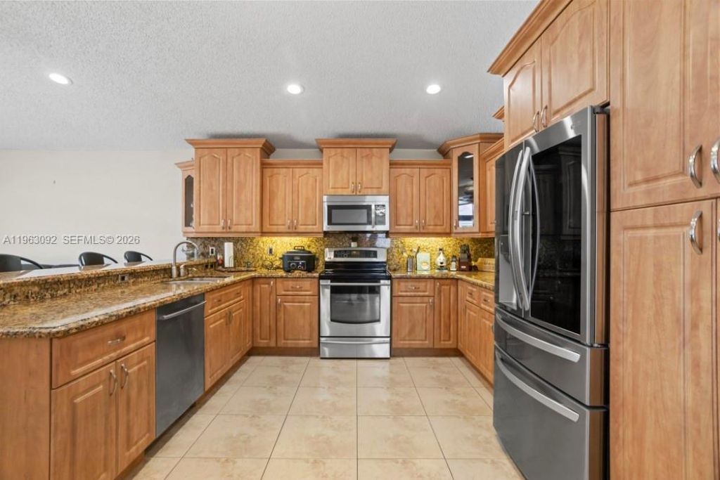 17912 SW 12th Ct , Pembroke Pines, FL 33029 Photo