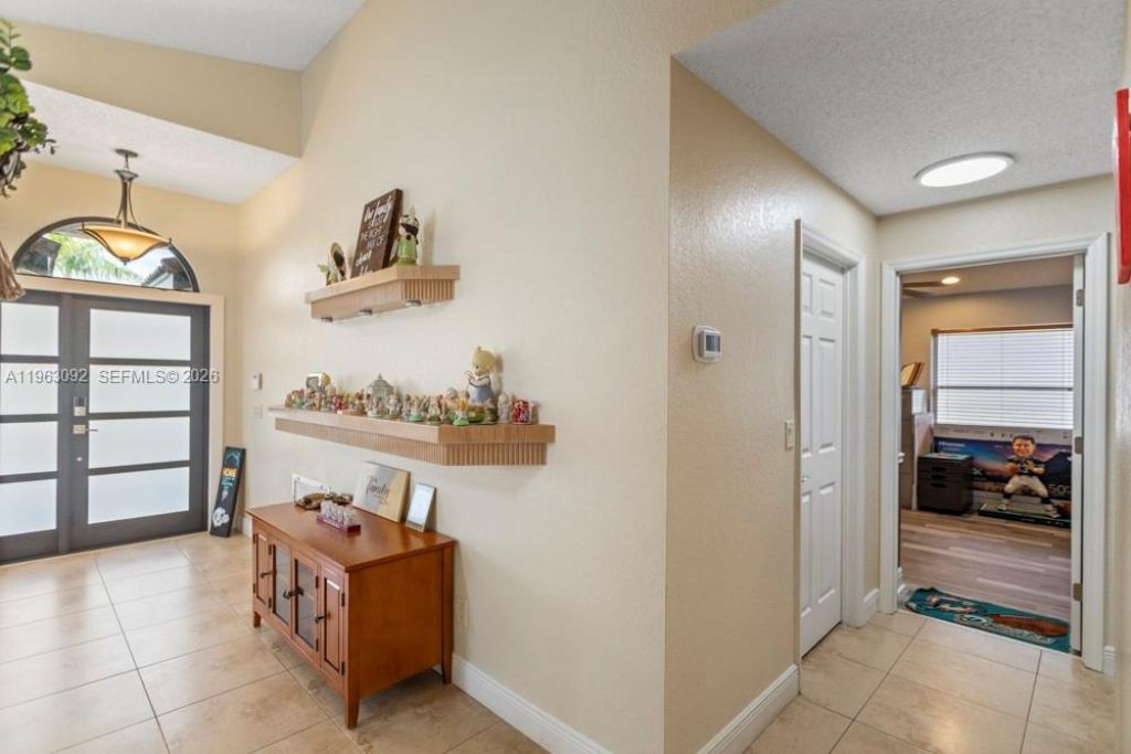 17912 SW 12th Ct , Pembroke Pines, FL 33029 Photo