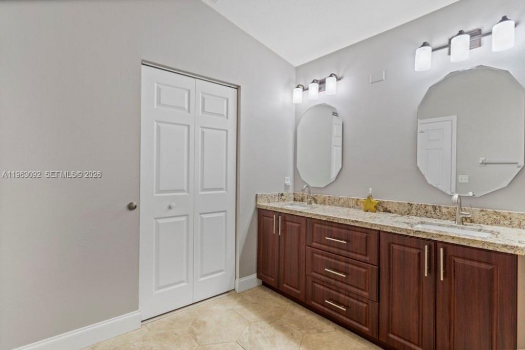 17912 SW 12th Ct , Pembroke Pines, FL 33029 Photo