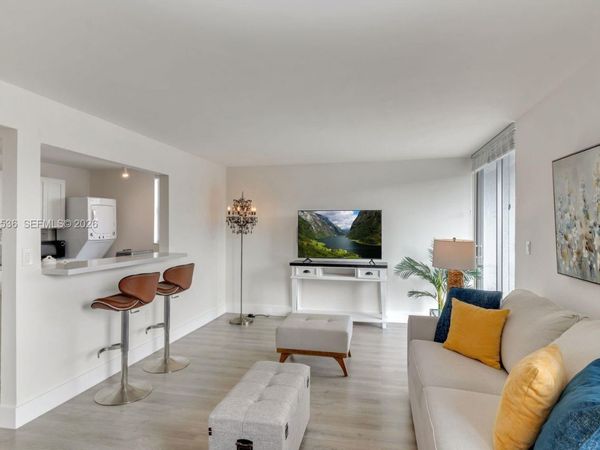 Unit 3A, Miami Beach, FL 33139