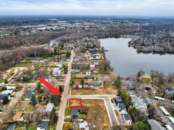 3002 N Water Run Ln, Boise, ID 83703