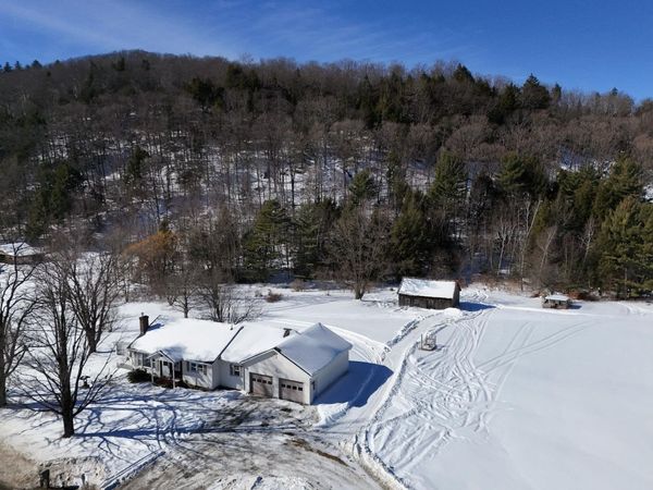 3534 Hinesburg Road, Richmond, VT 05477