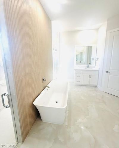 2117 NW 16th Pl, Cape Coral, FL 33993 Photo