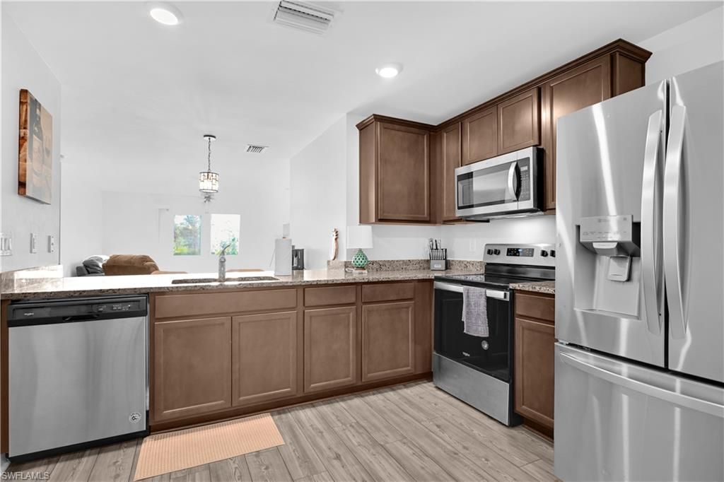 843 Lochman Dr, Fort Myers, FL 33913 Photo
