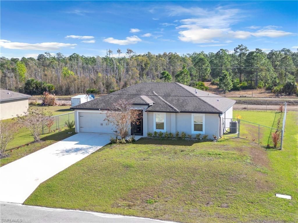 843 Lochman Dr, Fort Myers, FL 33913 Photo