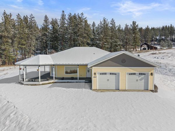 2801 G S 395 Hwy, Valley, WA 99181