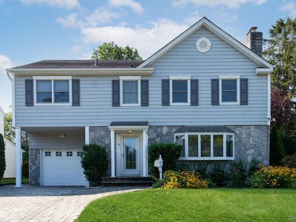 74 Mulberry Avenue, Garden City, NY 11530