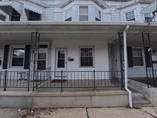 32 S STANTON STREET, SCHUYLKILL HAVEN, PA 17972