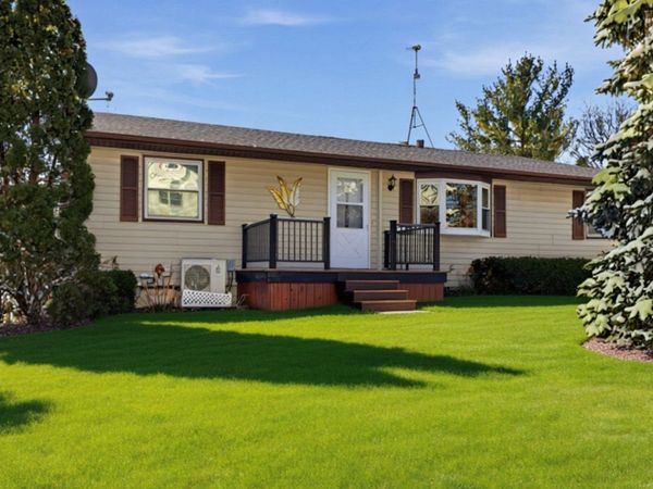 n7436 Grand View Drive, Whitewater, WI 53190