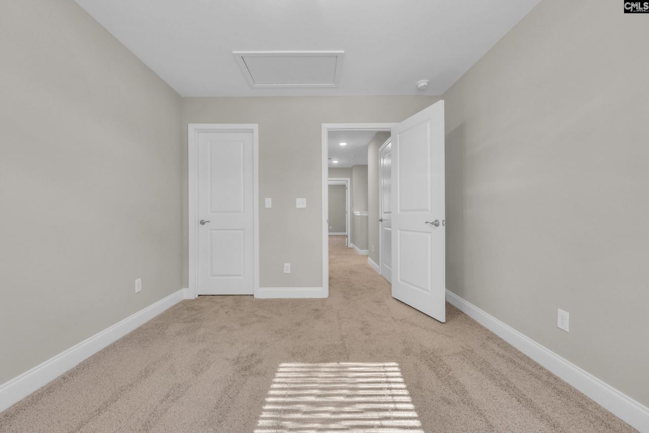 328 Conductor (lot 56) Lane Photo 26