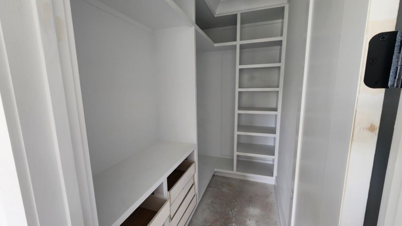 1017 Clamour Ct.  Photo 10