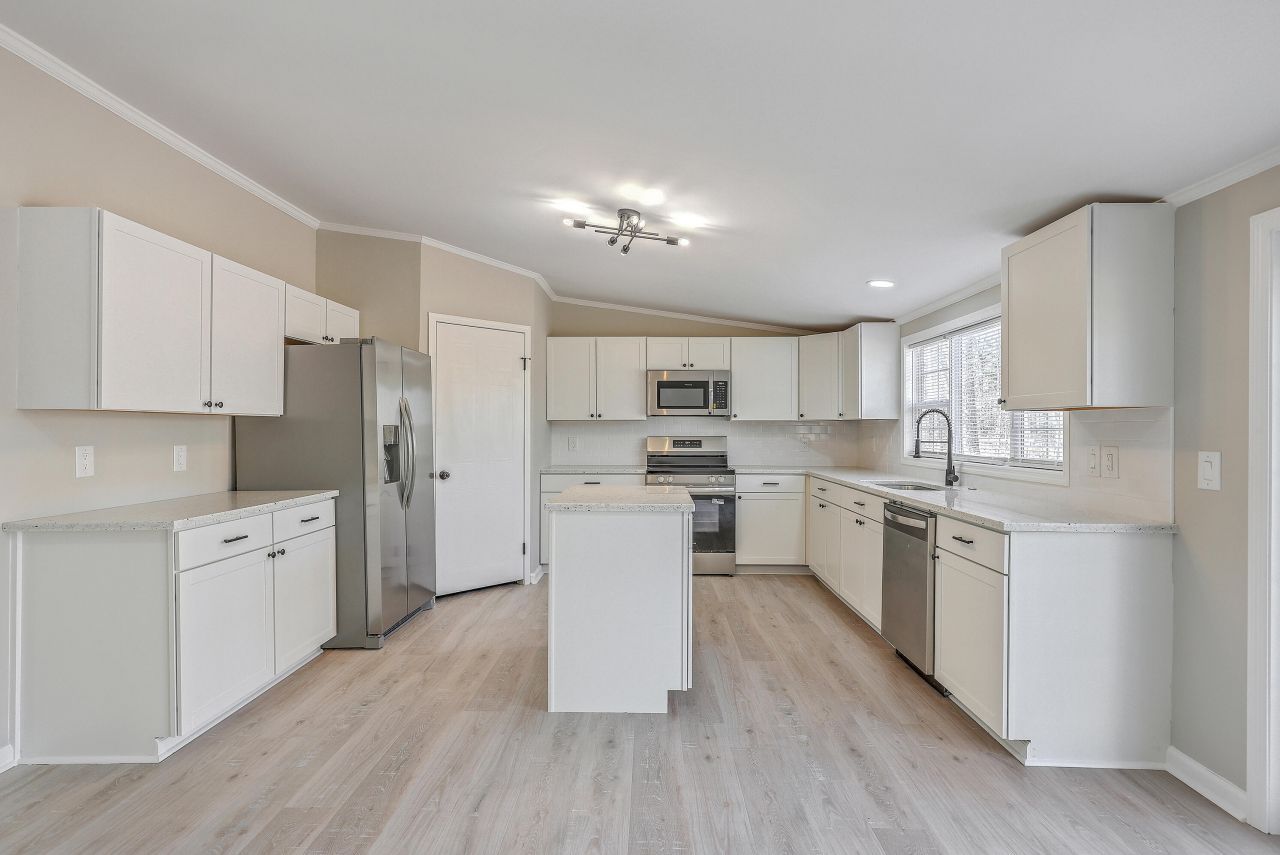 205 Riptide Road Photo 10